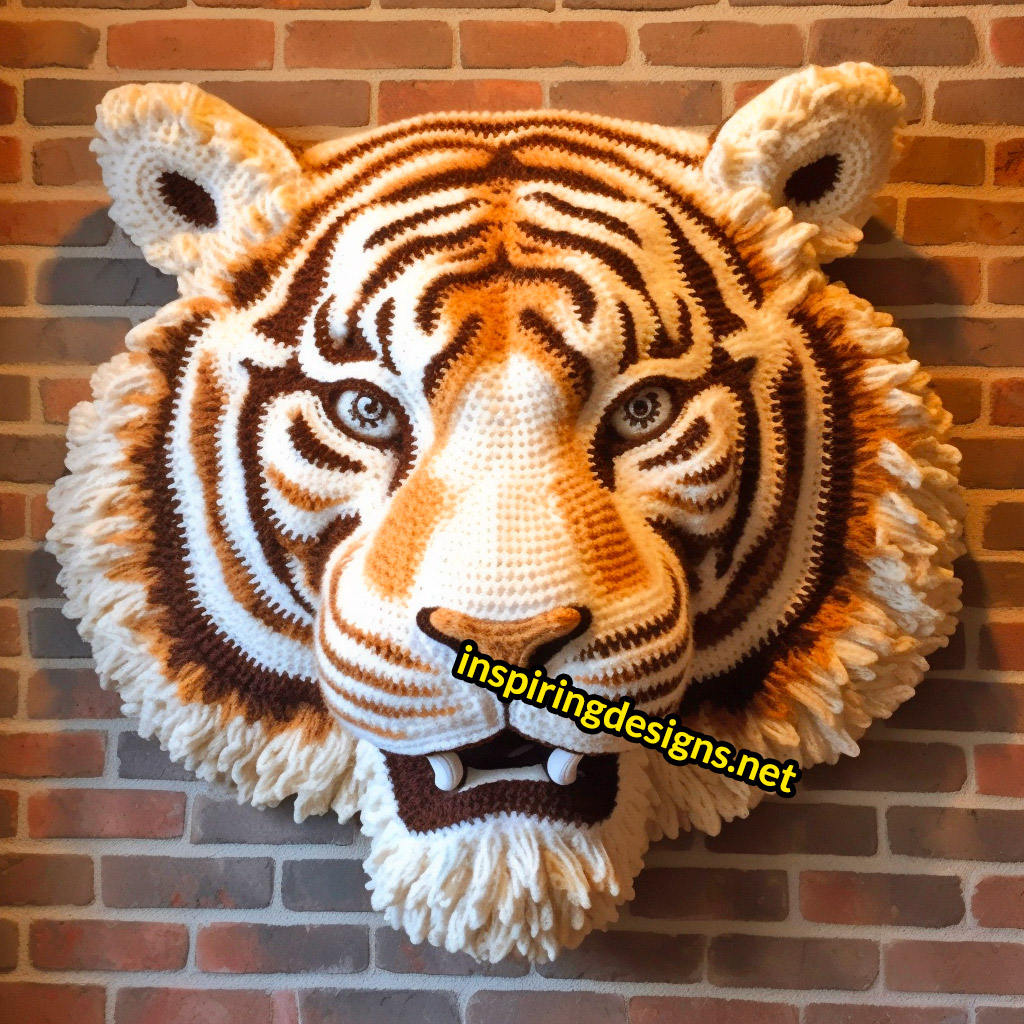 Crochet Animal Mounts - Crochet tiger mount
