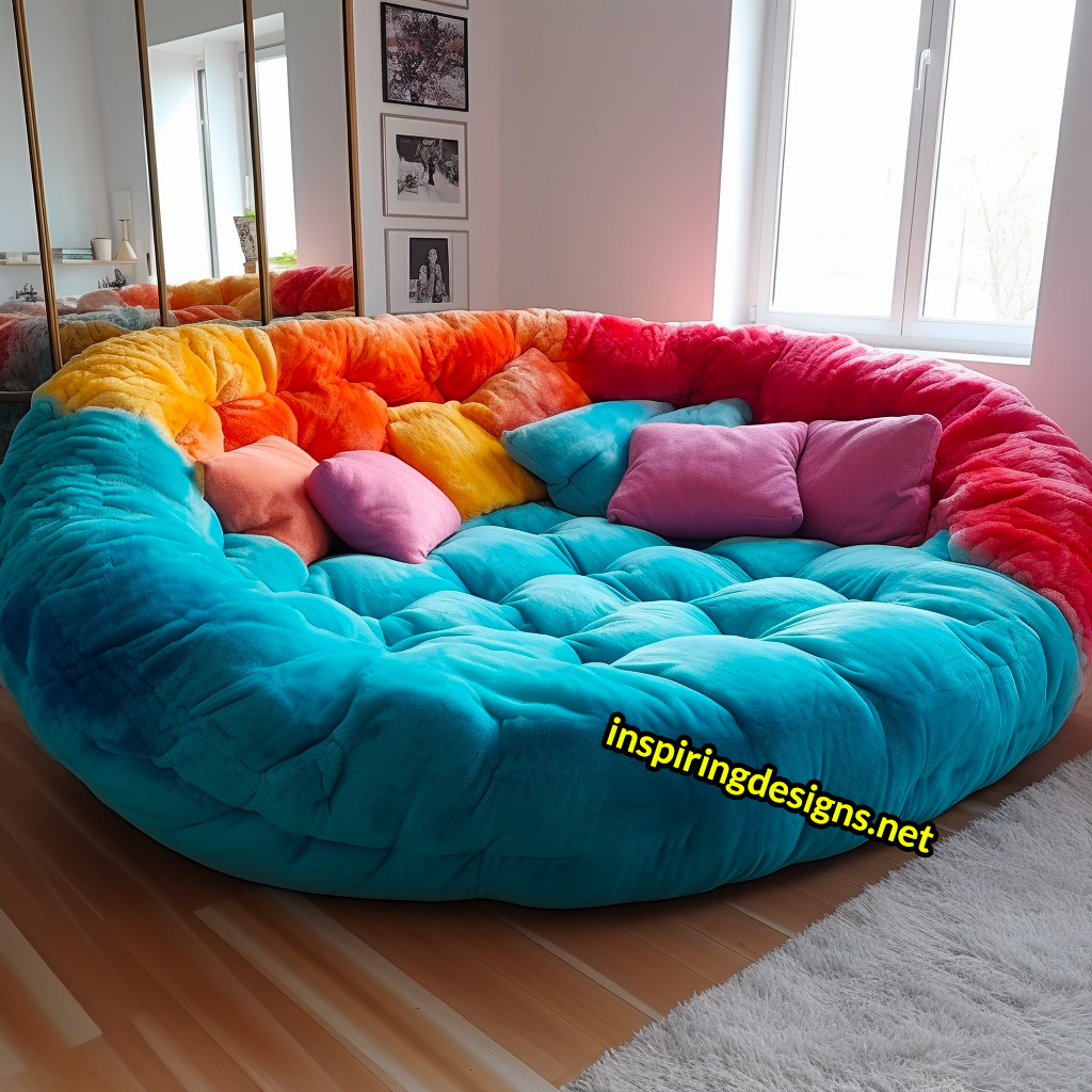 These Giant Circular Movie Sofas Might Be The Coziest Spot To Watch a  Flick! – Inspiring Designs