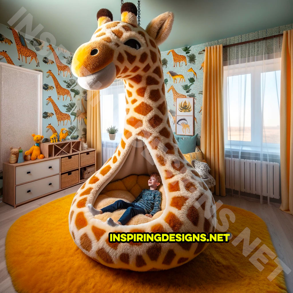 Hanging Animal Shaped Loungers - Hanging giraffe kids lounger